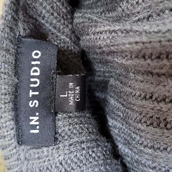 I.N Studio Faux Fur Vest - Picture 5 of 5